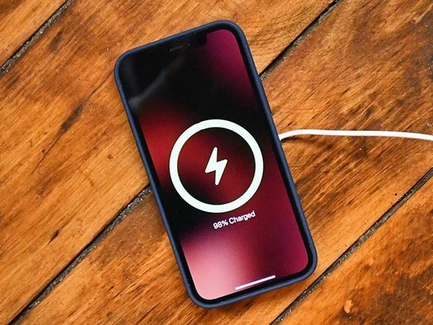 钦南苹果手机维修分享iPhone 12可以随便充电吗 